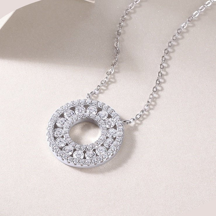 Baan Moissanite cirkel ketting