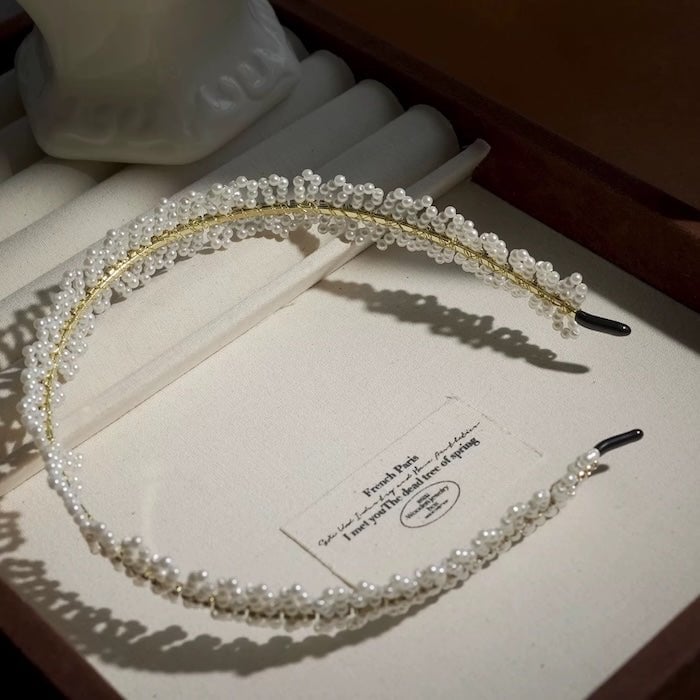 Handgemaakte delicate parels hoofdband