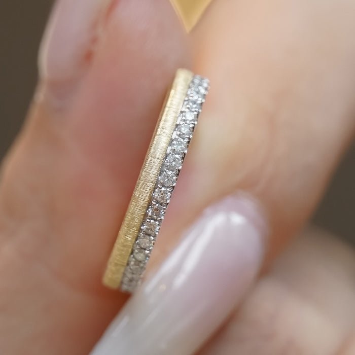 Oogverblindende slanke gelaagde ringen