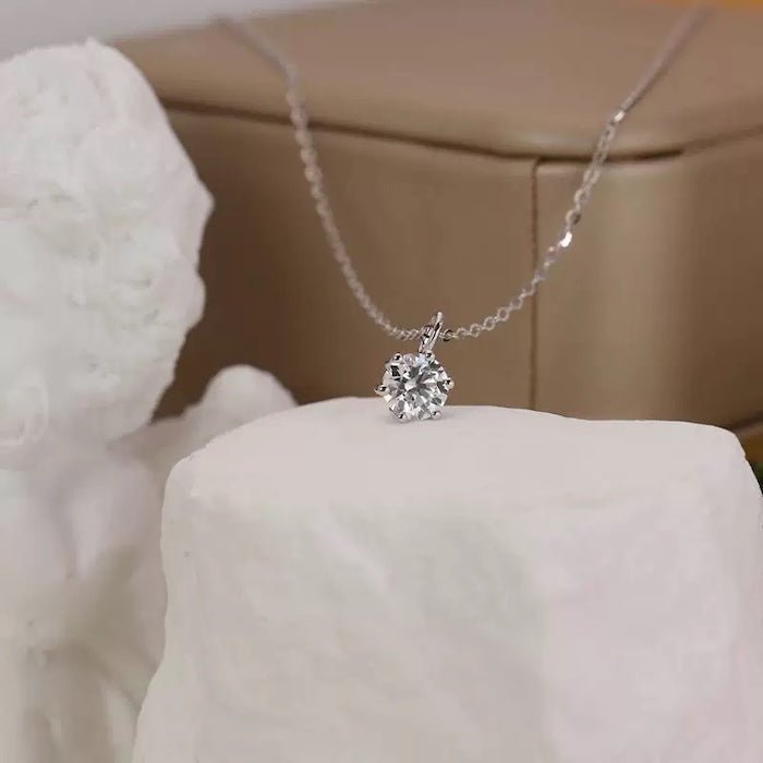 Klassieke 6-klauw Solitaire Moissanite hanger ketting