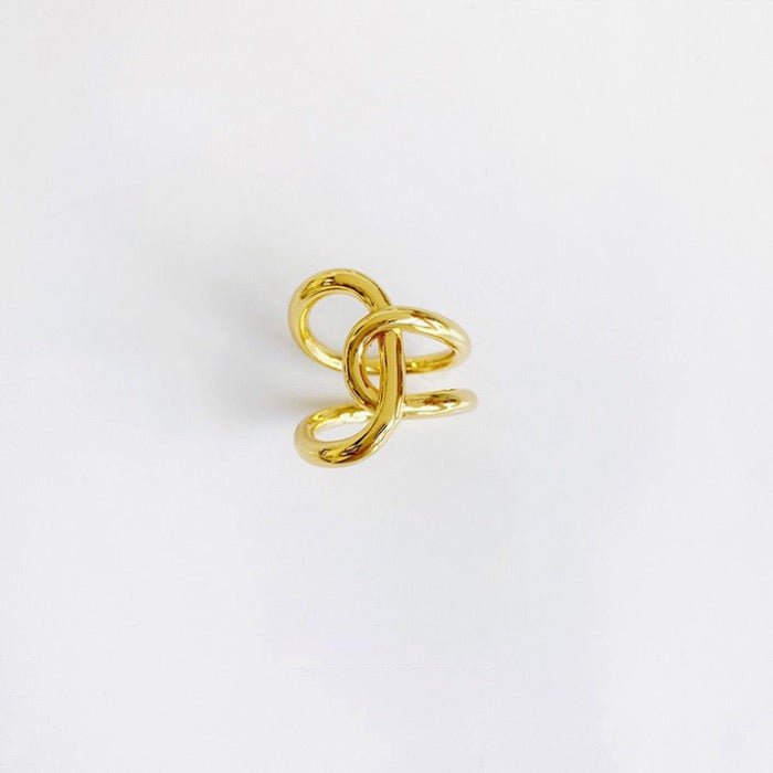 Crossover-ring met geometrisch vloeiend ontwerp