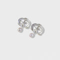 Zilver bloeiende orchidee oorbellen met parel