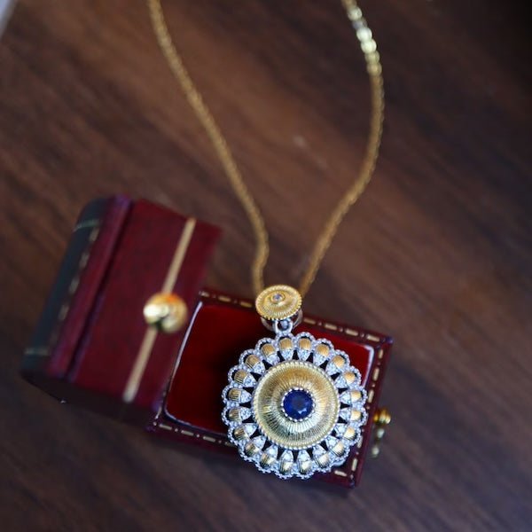 Saffier Soleil hanger ketting