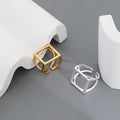 Minimalistische stoere look vierkante ring