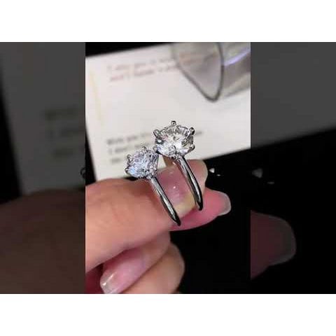 Tijdloze 6 Claw Solitaire Moissanite-ring