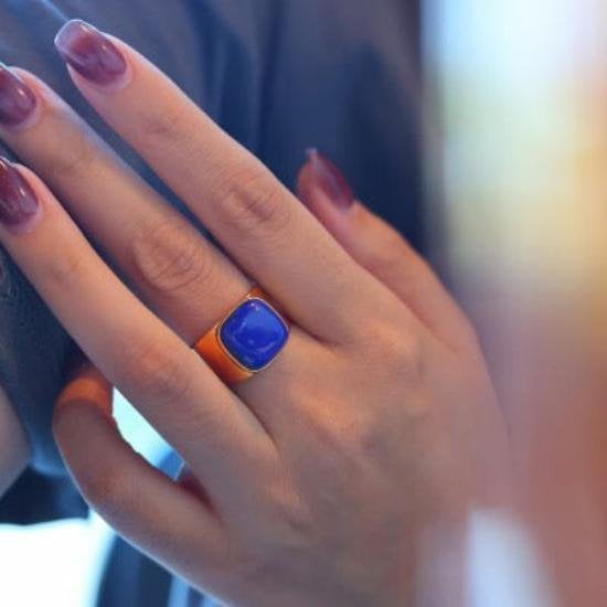 Koninklijke vierkante lapis lazuli statement ring