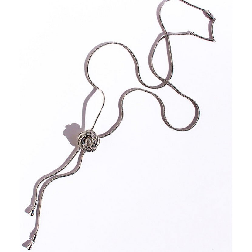 Verfijnde zilveren Camellia ketting en oorbellen set