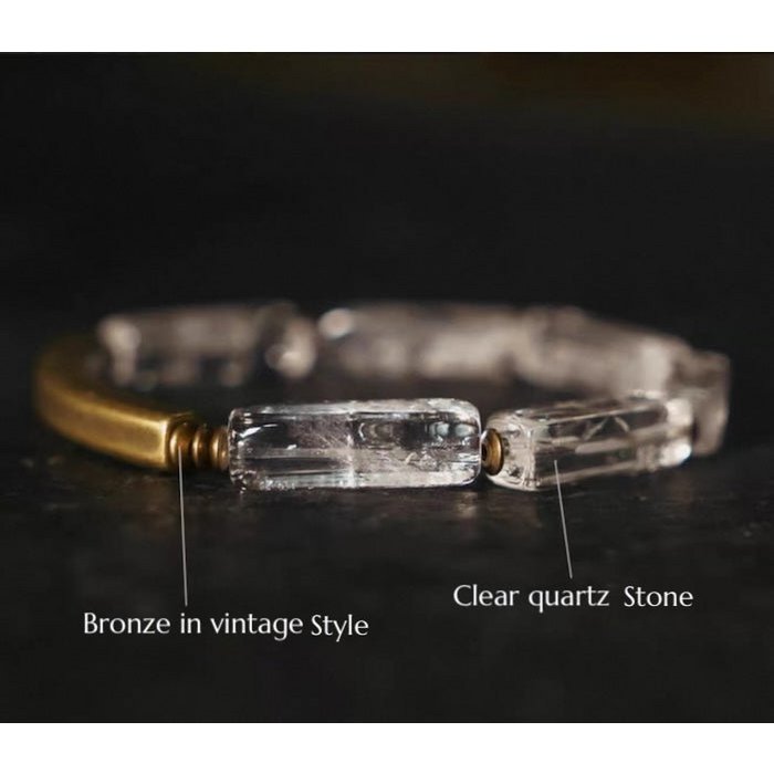 Clear Quartz Square Bar armband met bronzen charme