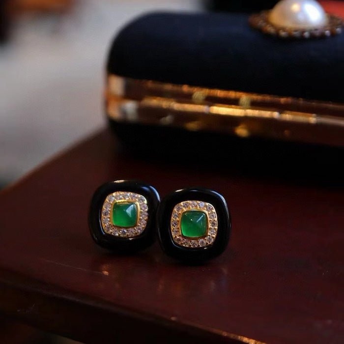Vintage zwarte Onyx Halo oorstekers