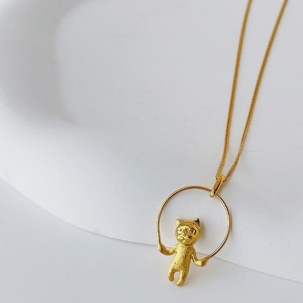 Touwtjespringende kat ketting