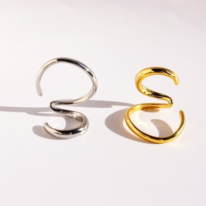 Minimalistische Wave Line Ear Cuff