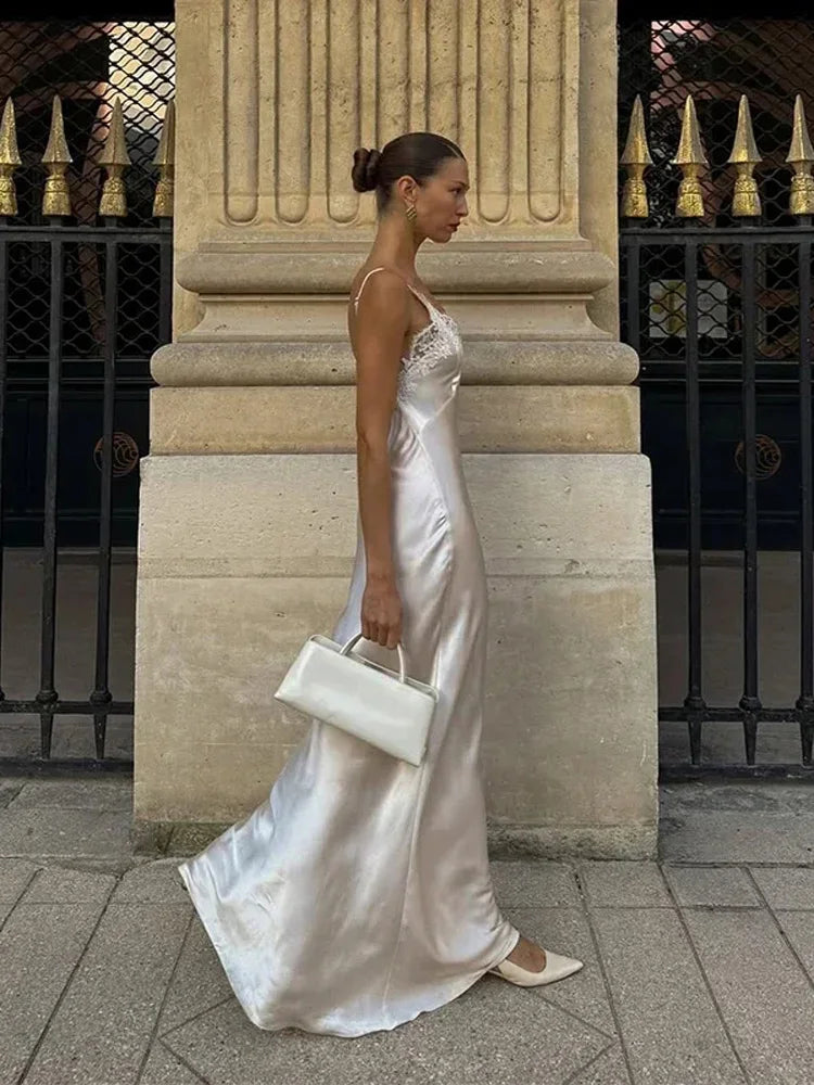 HH Women Lace Spliced Beige Dress Summer Sleeveless Spaghetti Straps V-Neck Satin Slim Long Dress Formal Evening Dresses Wear