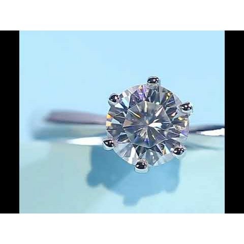 Tijdloze 6 Claw Solitaire Moissanite-ring