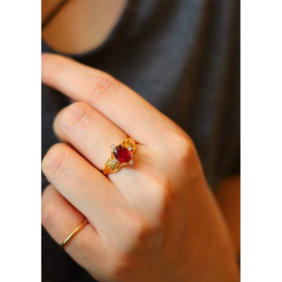 Natuurlijke Ruby Solitaire-instructiering