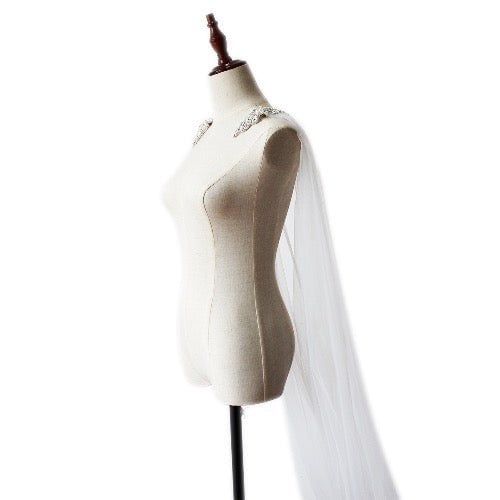 Dubbele schouder bruidssluiers met diamanten clips