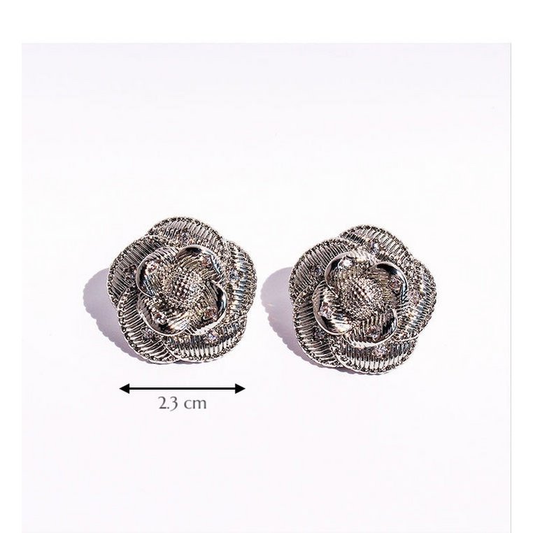 Verfijnde zilveren Camellia ketting en oorbellen set