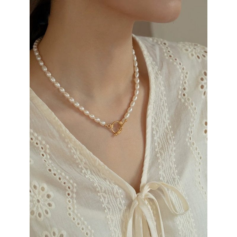 Tijdloze parel Toggle ketting