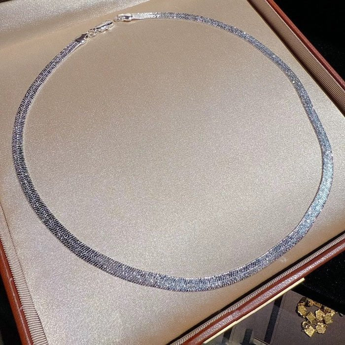 Ultra glanzende gelaagde ketting met visgraatmotief