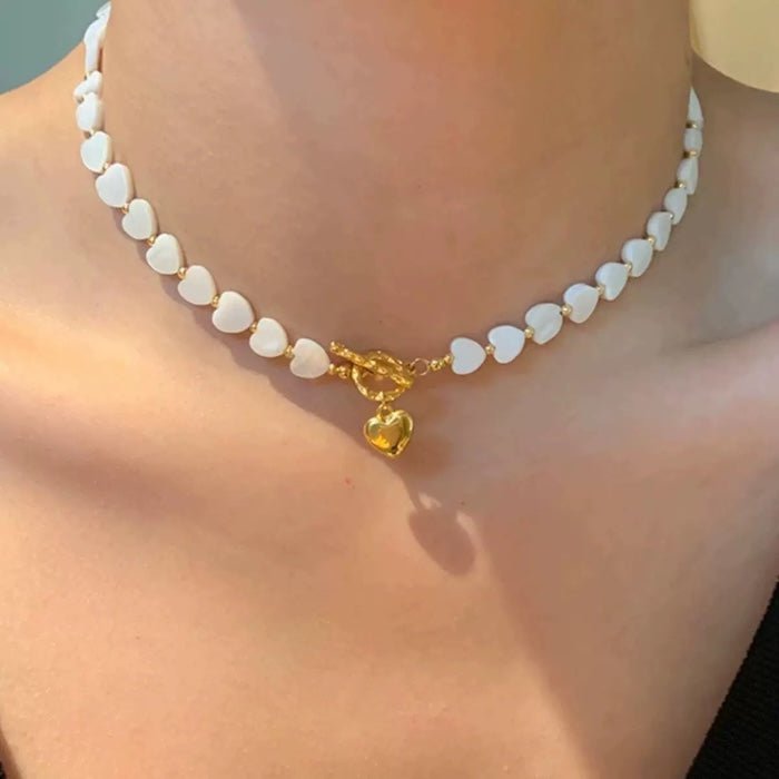Parelmoer hart charme ketting