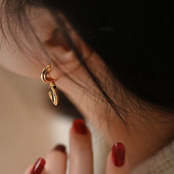 Midnight Rose Emaille Drop Oorbellen