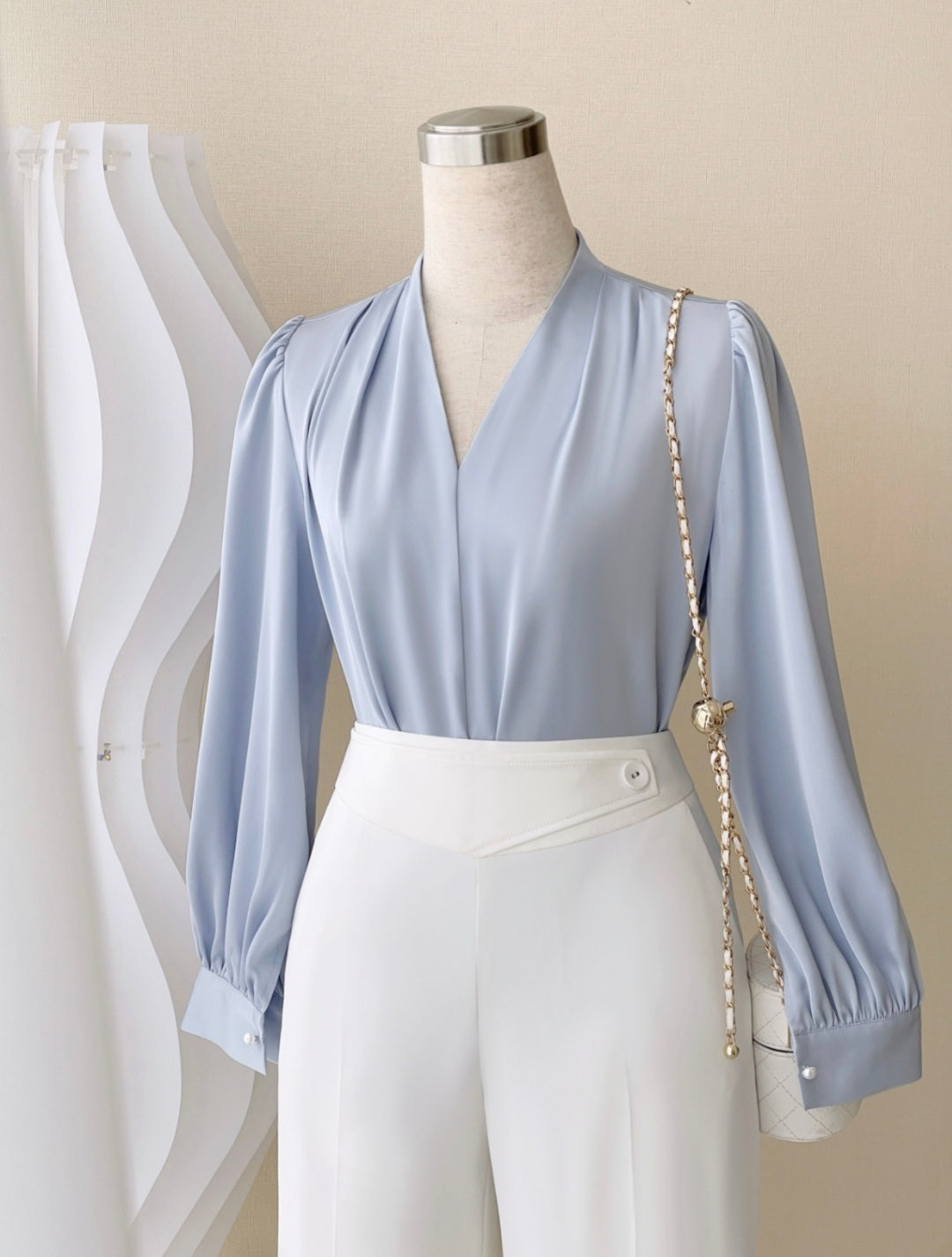 Gathered Crepe Georgette Long Sleeve Top with V-Neck-0